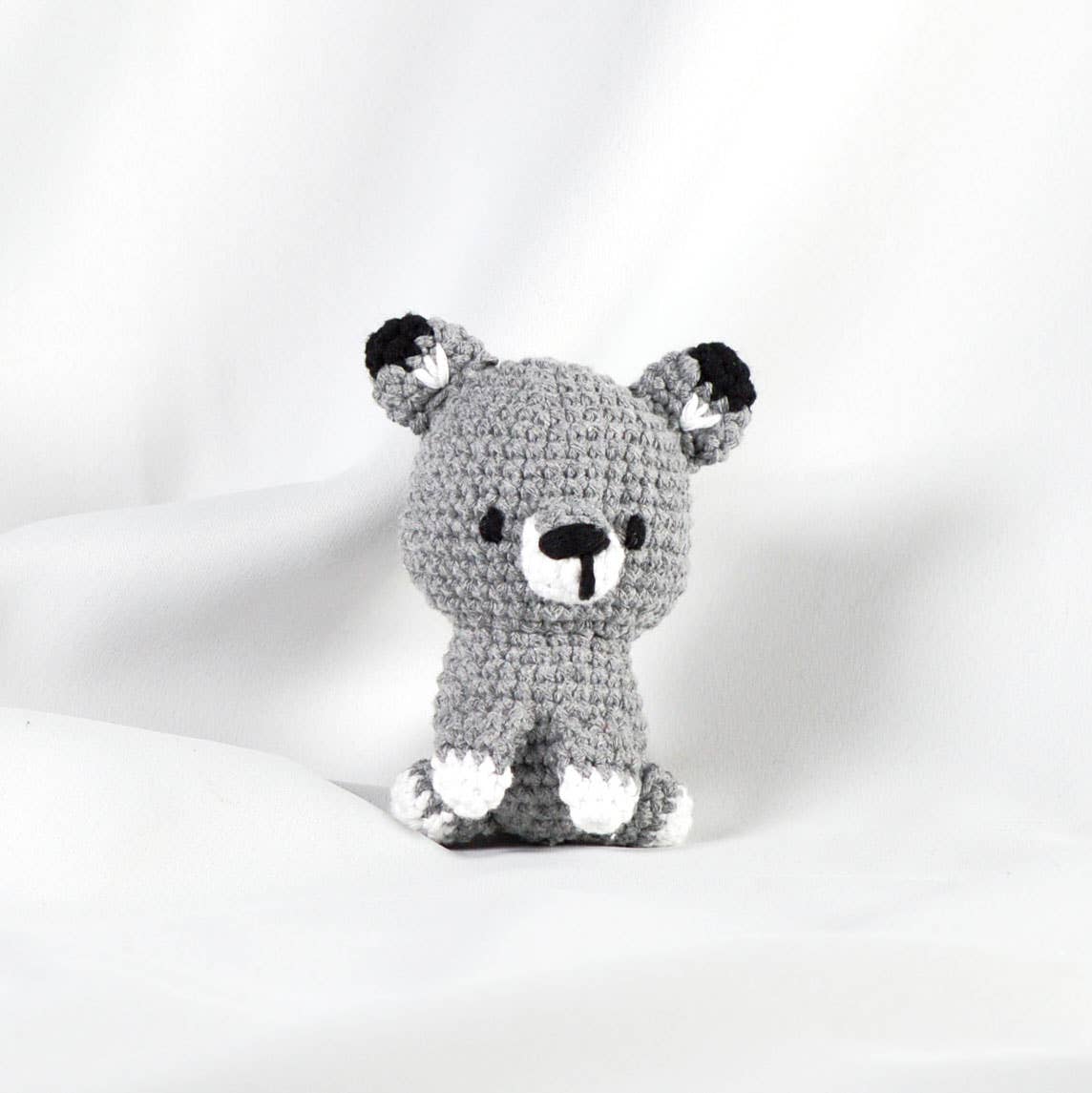 Knitty Critters - Pouch Pals 3 - Misty The Wolf