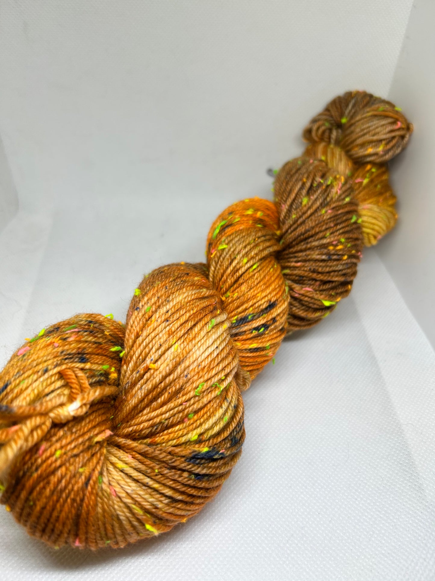 Autumn 100g DK yarn