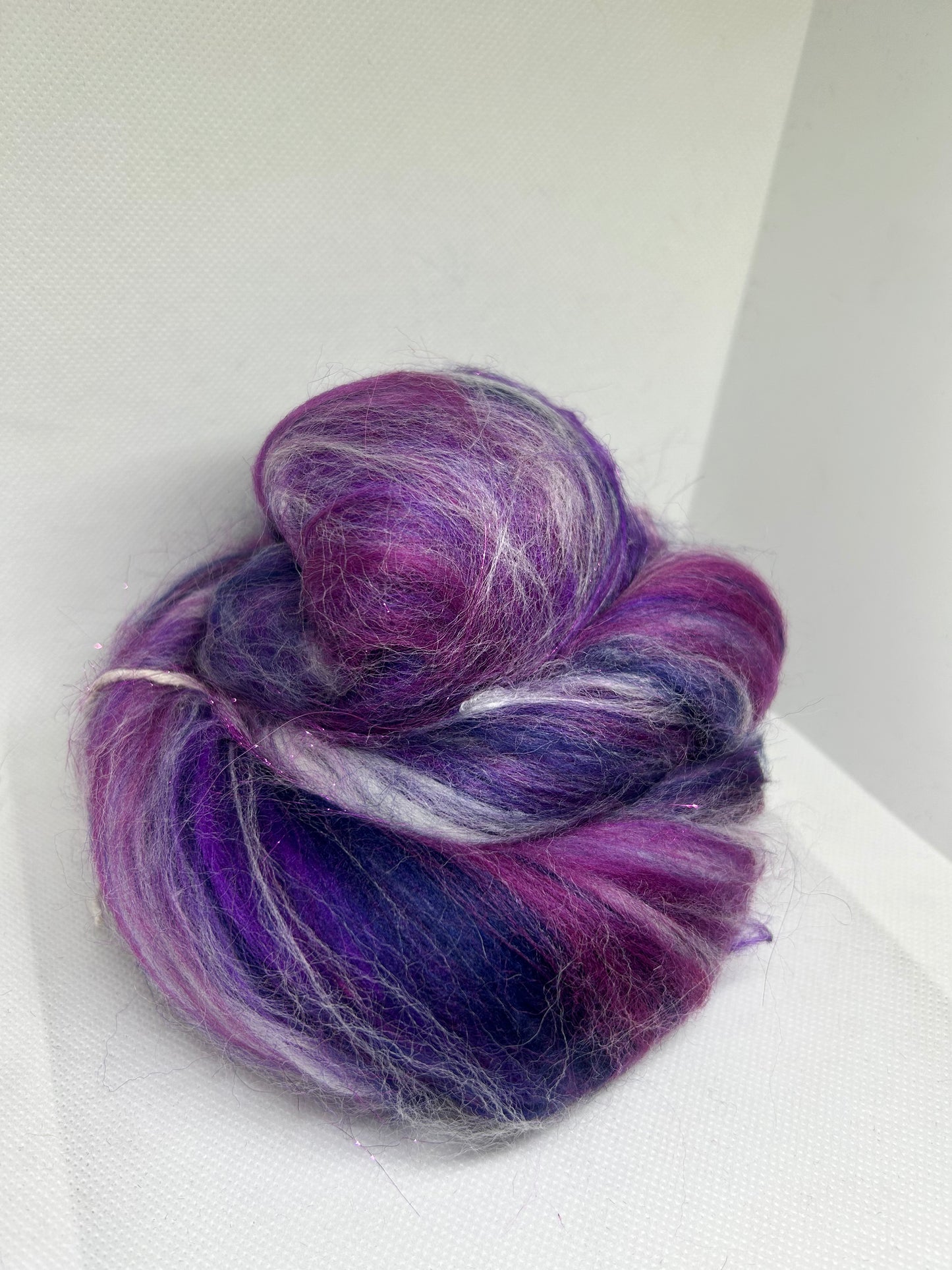 Agatha 100g Corriedale bamboo and glitter fibre Batt