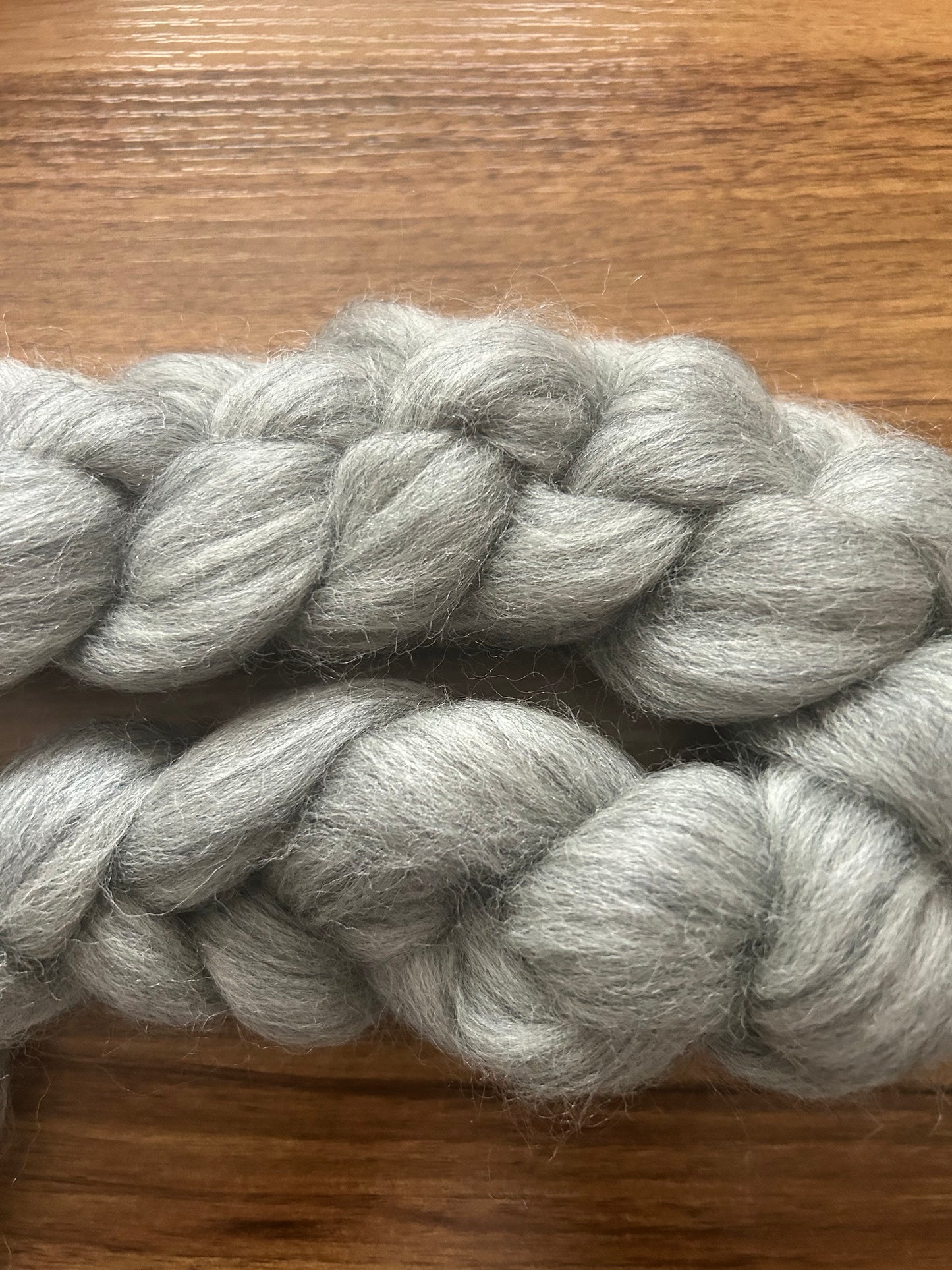 Natural Grey Corriedale Fibre 100g