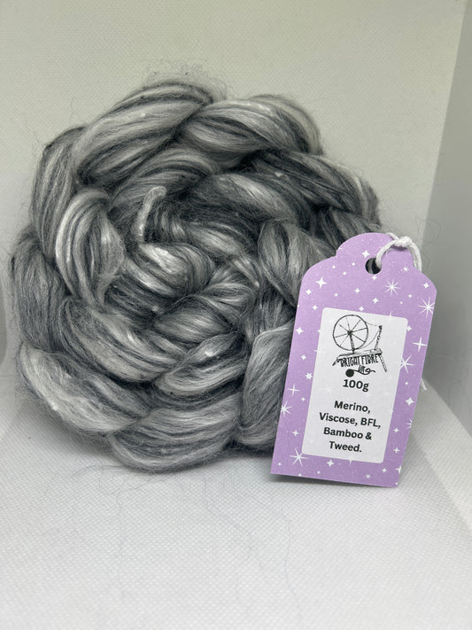 Greyscale Roving 100g