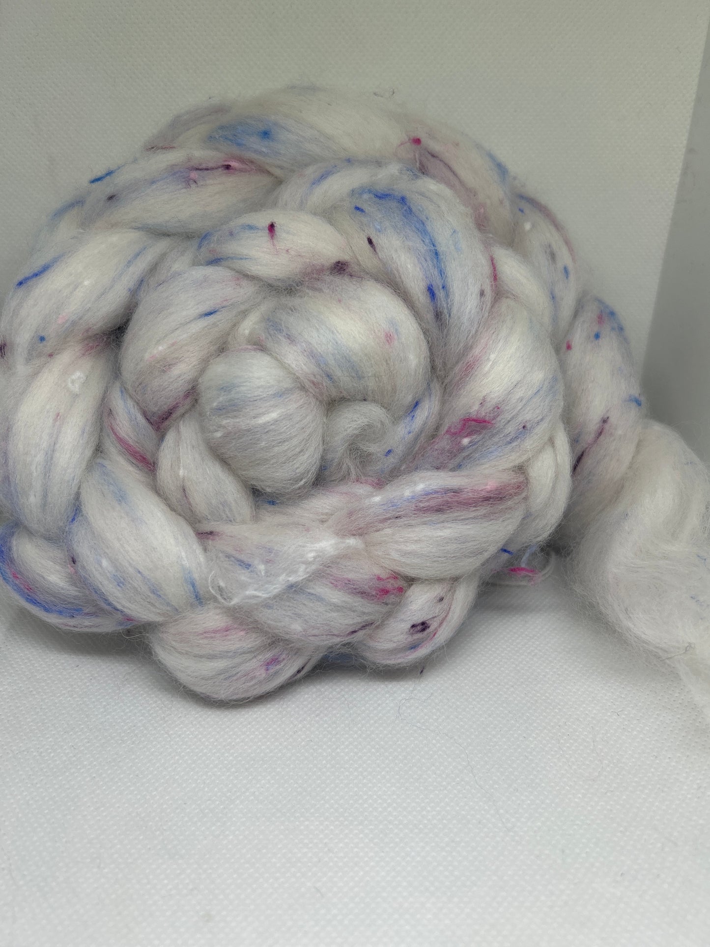 Blank canvas 100g Fibre Roving
