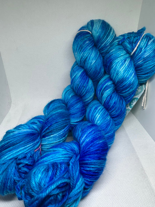 100g DK Ocean Blue Yarn