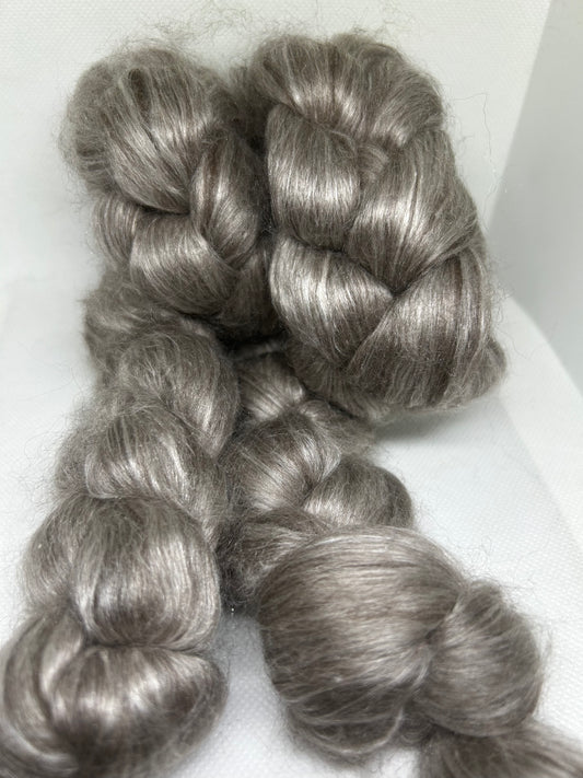 100g Deluxe Yak / Silk Fibre